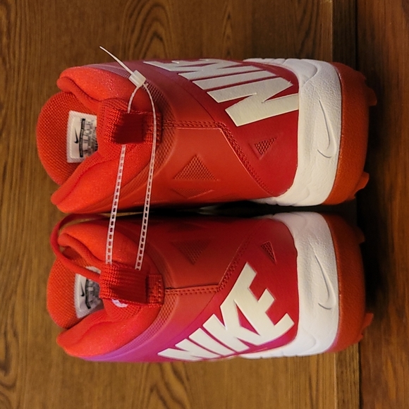 Nike Flywire Cleats NWOT - Picture 4 of 10
